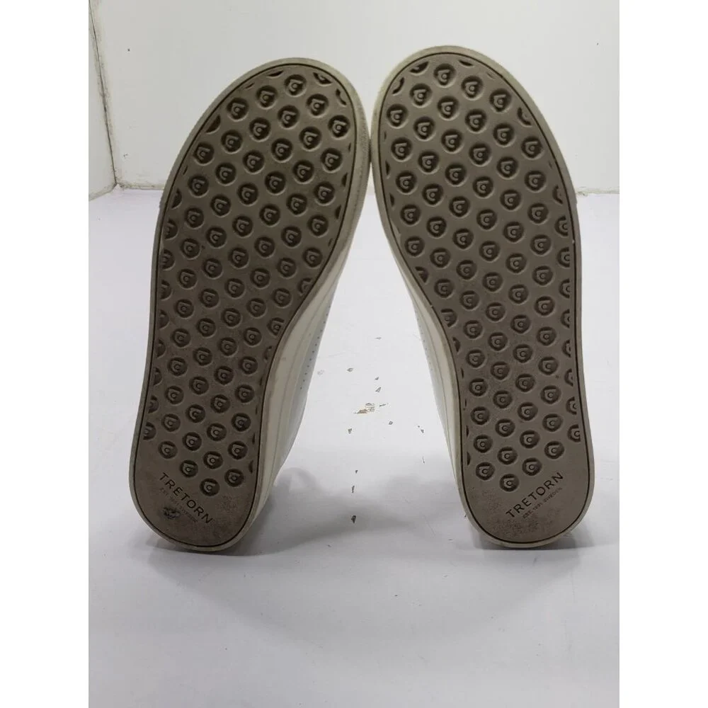Tretorn Ladies' Hopper Sneaker Memory Foam Insole Padded Collar Size 6.5
